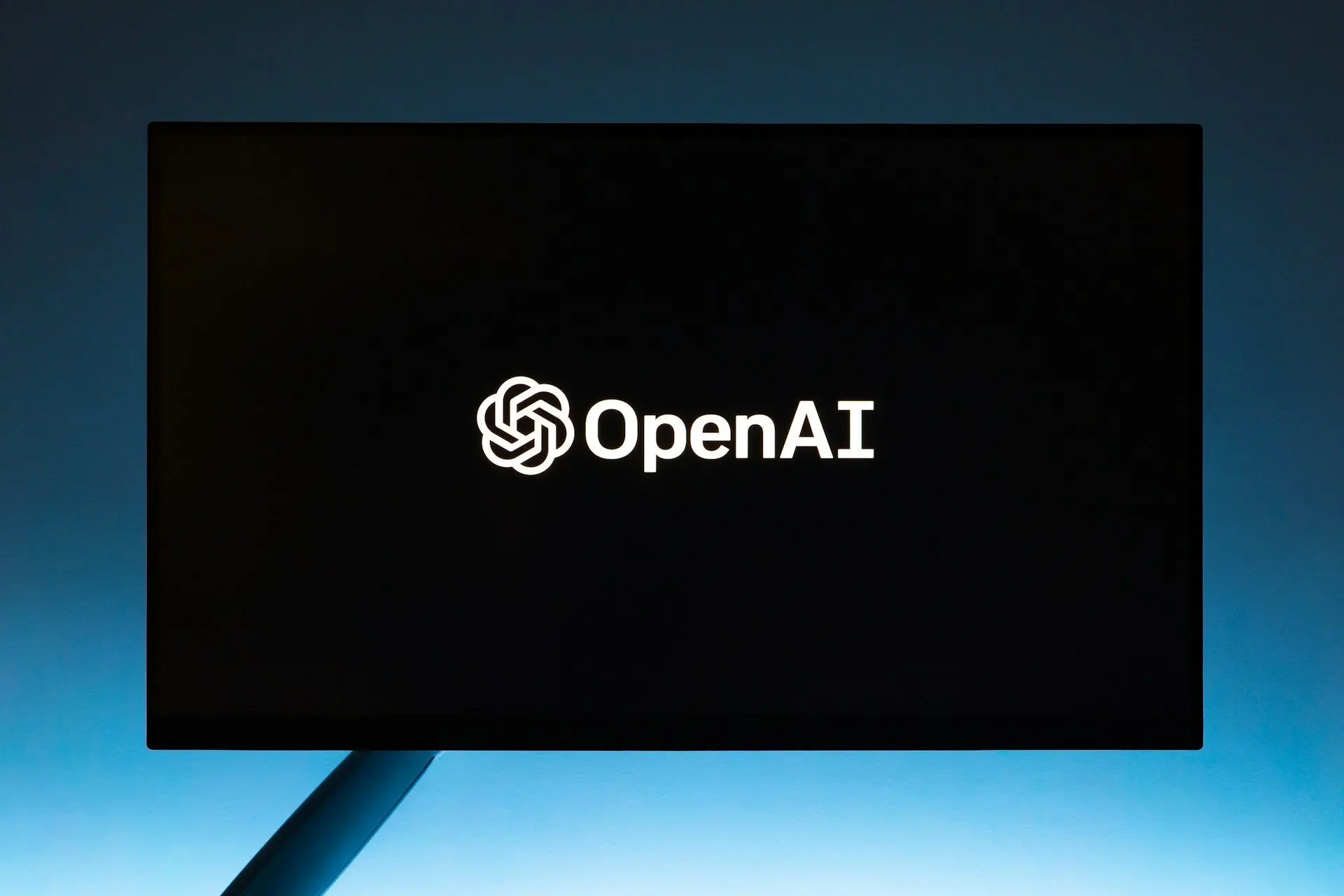 OpenAI — один із найбільш коштовних стартапів в історії людства. Яка саме сума вивчається?